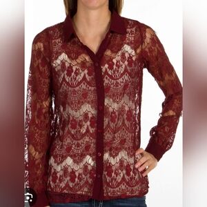 DAYTRIP Buckle Red Lace Button Down Floral Top Medium